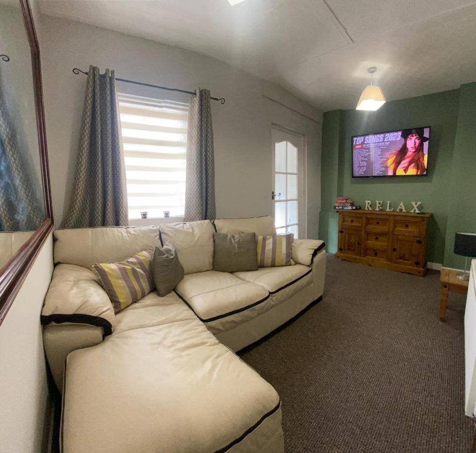 Mairead - Cosy Property In Gaeltacht Quarter Belfast Kültér fotó
