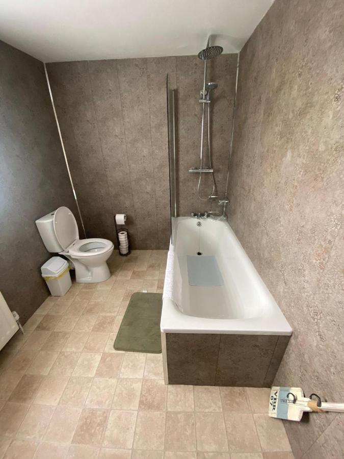 Mairead - Cosy Property In Gaeltacht Quarter Belfast Kültér fotó