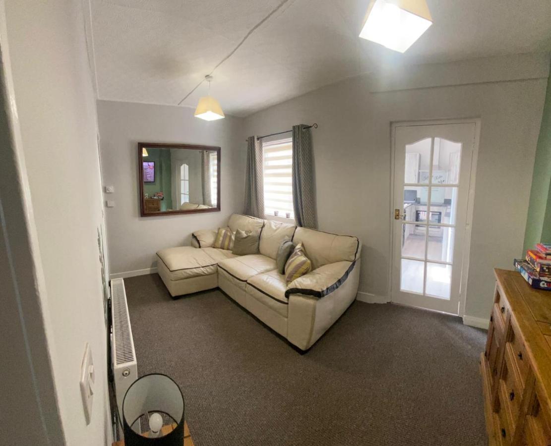 Mairead - Cosy Property In Gaeltacht Quarter Belfast Kültér fotó
